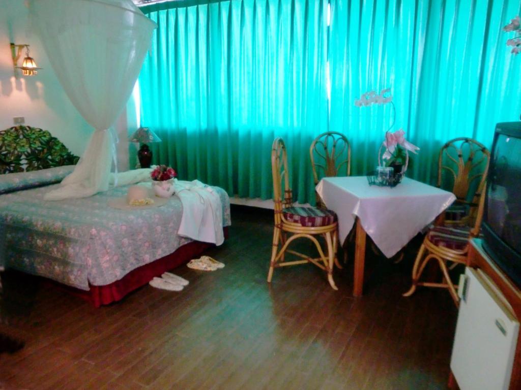 Royal Jommanee Hotel Nongkhai Нонгкхай Номер фото